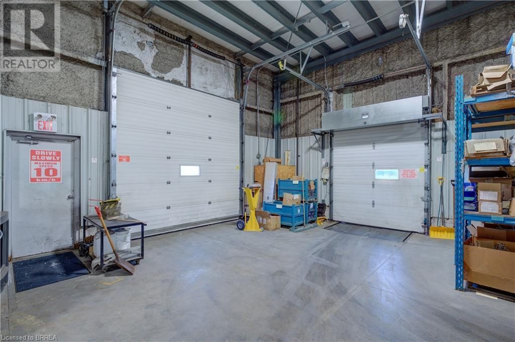 37 ADAMS BOULEVARD Image 18