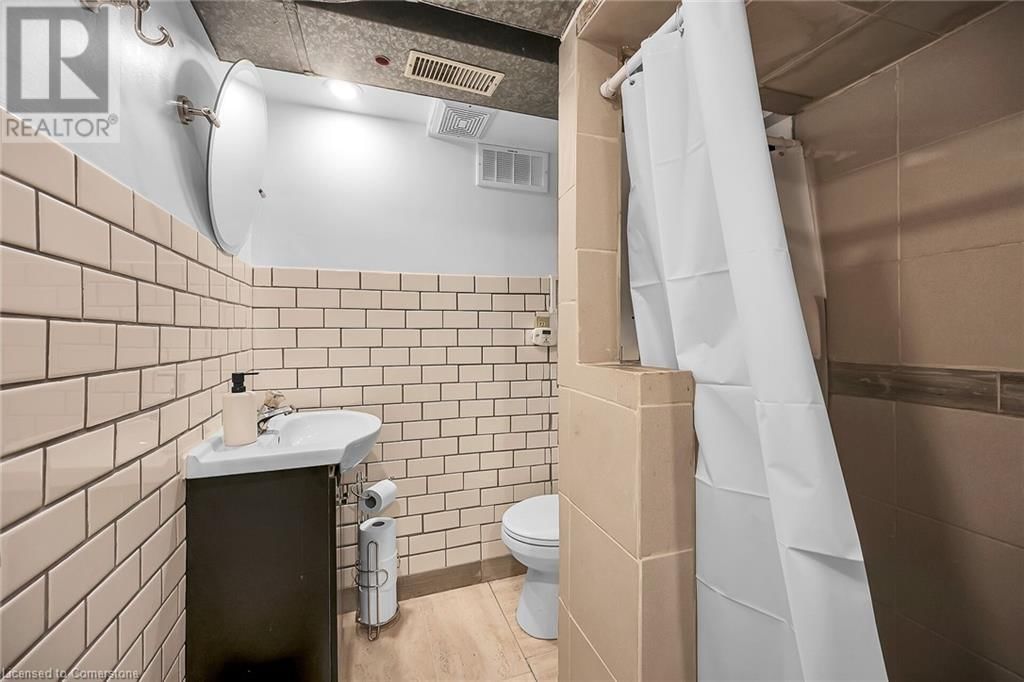 162 EAST 23RD STREET Image 30