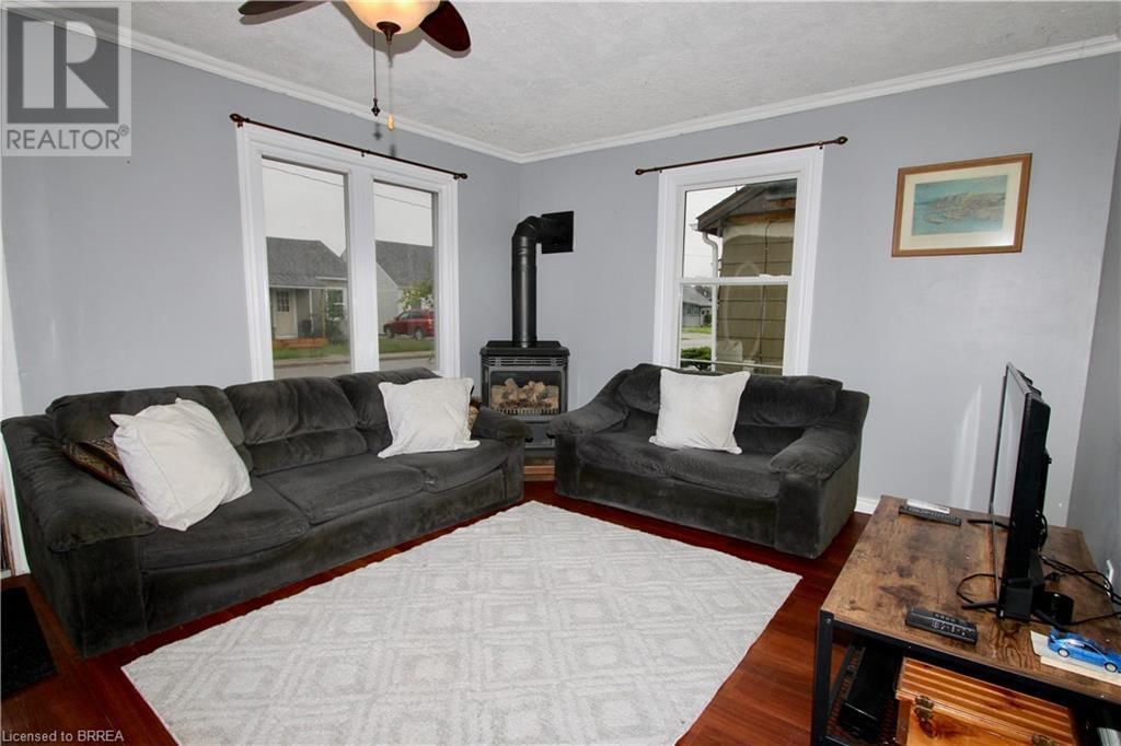 61 NINTH AVENUE Image 10