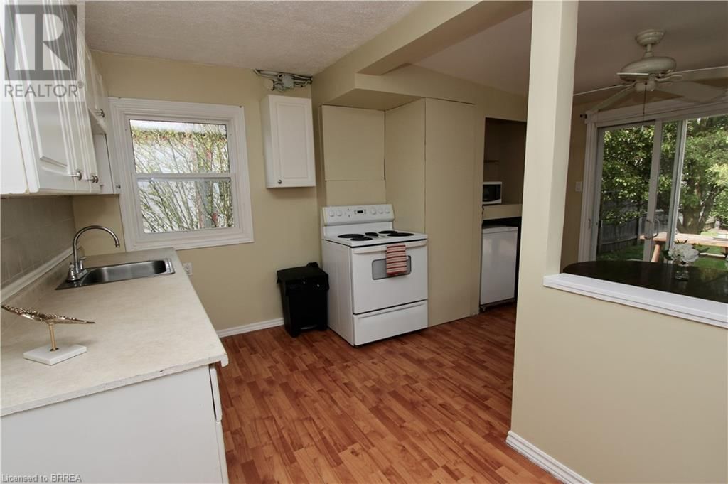 61 NINTH AVENUE Image 22