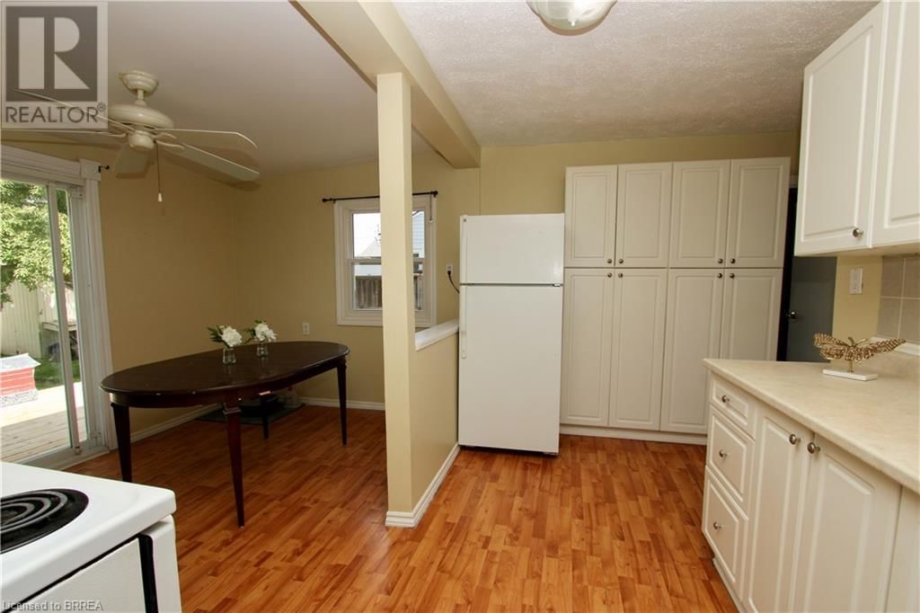 61 NINTH AVENUE Image 31