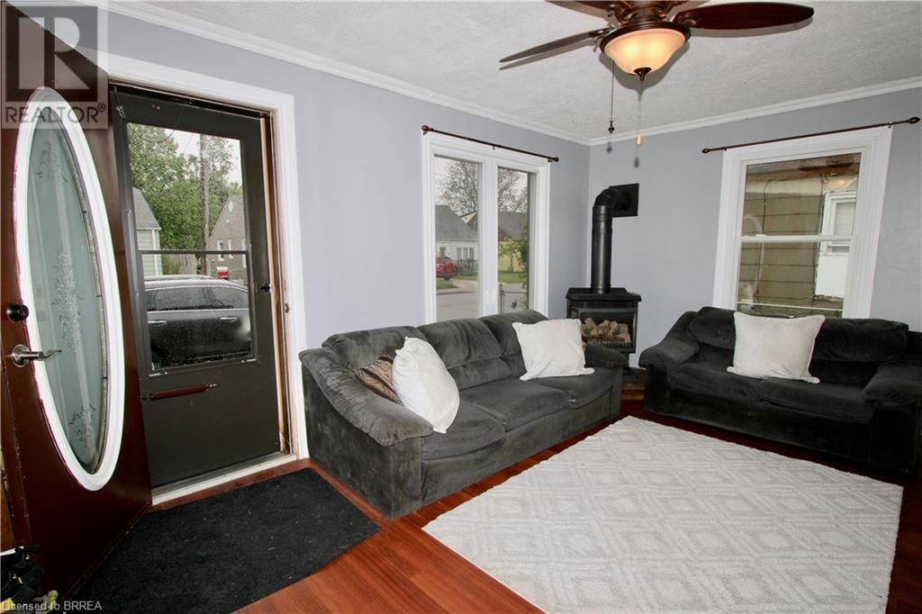 61 NINTH AVENUE Image 5