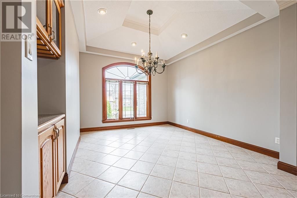 388 HEMLOCK AVENUE Image 11