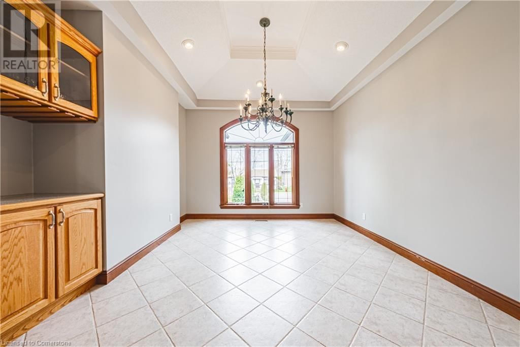 388 HEMLOCK AVENUE Image 12