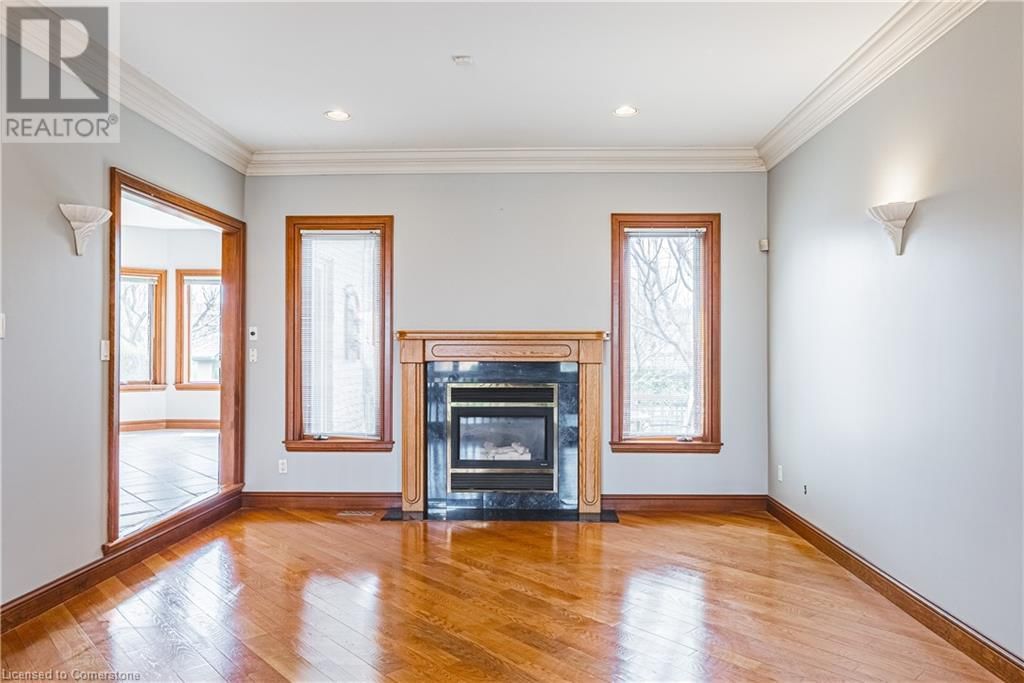388 HEMLOCK AVENUE Image 8