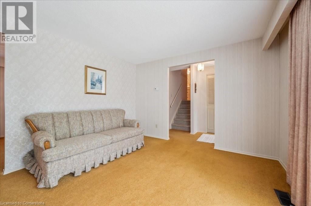 148 PEPPERWOOD CRESCENT Image 10