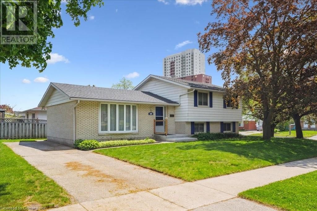 148 PEPPERWOOD CRESCENT Image 2