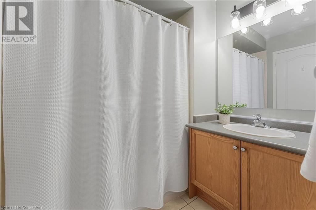 82 - 1489 HERITAGE WAY Image 24