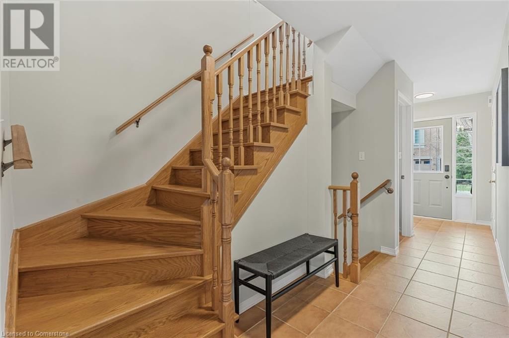 82 - 1489 HERITAGE WAY Image 4