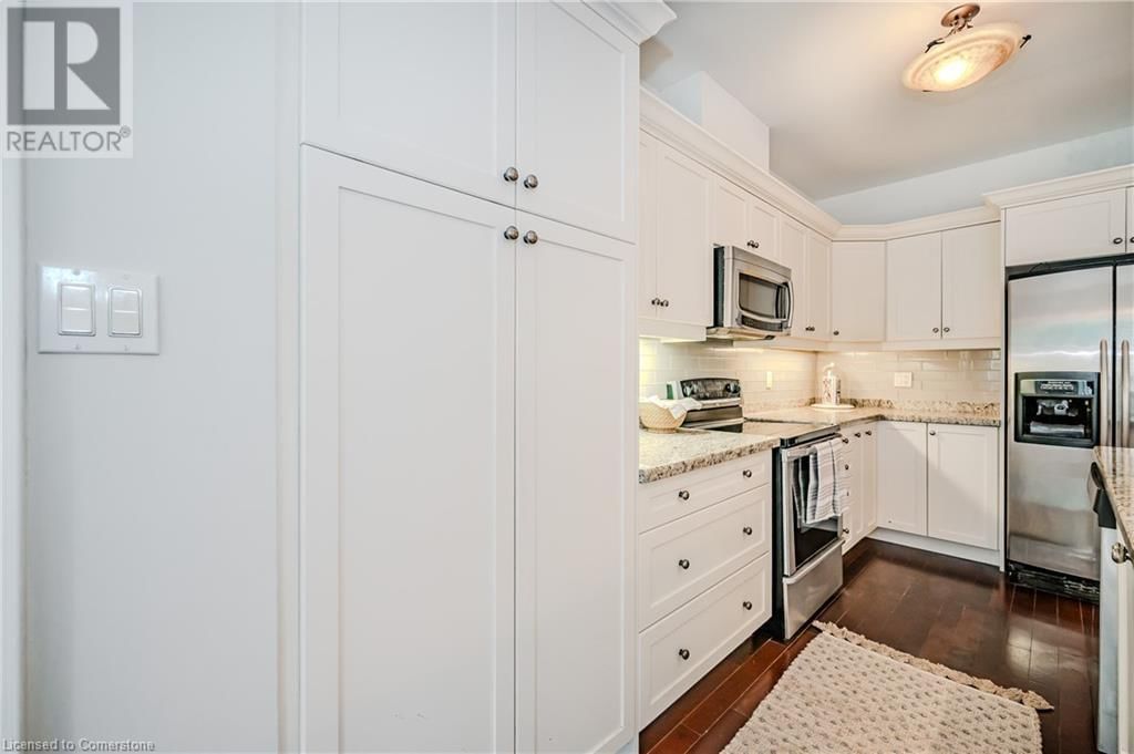 2946 SINGLETON COMMON Image 10