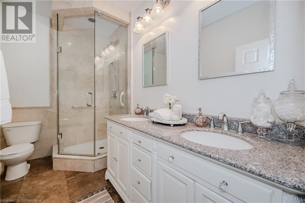 2946 SINGLETON COMMON Image 14