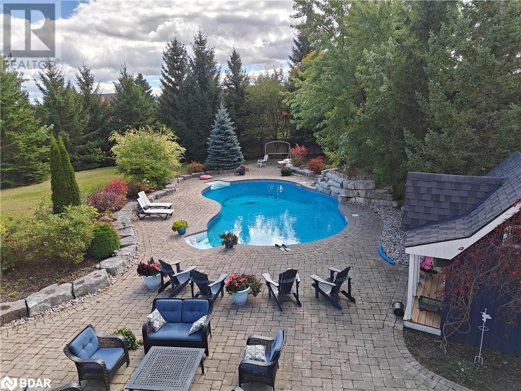2 EVERGREEN LANE Image 44