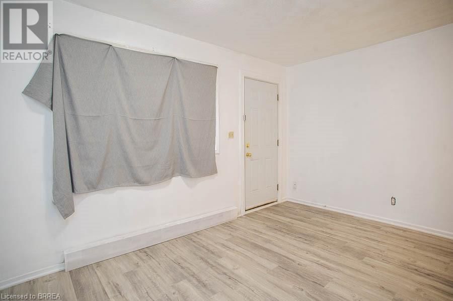 53 DUKE STREET Image 10