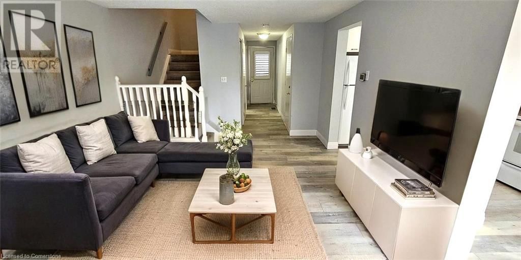 24 HARTLEY COURT Image 4