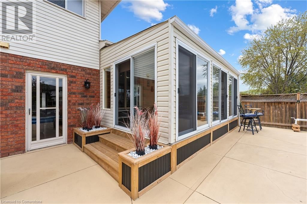 6 MARGARET AVENUE Image 36