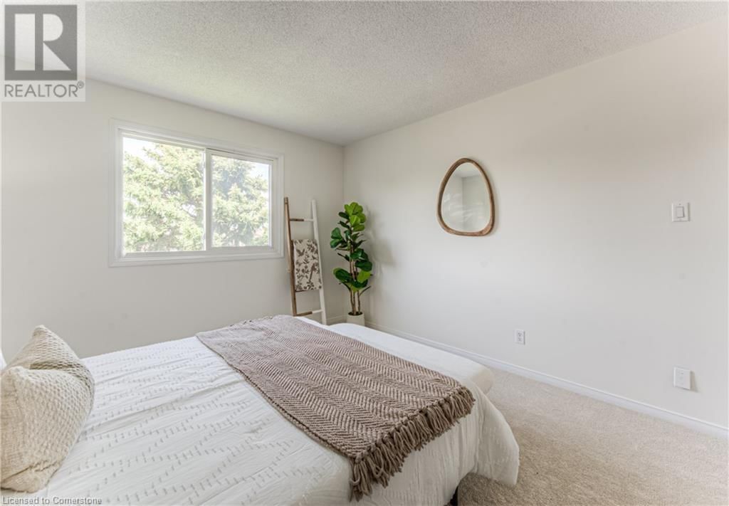 9 - 331 NORTHLAKE DRIVE Image 24