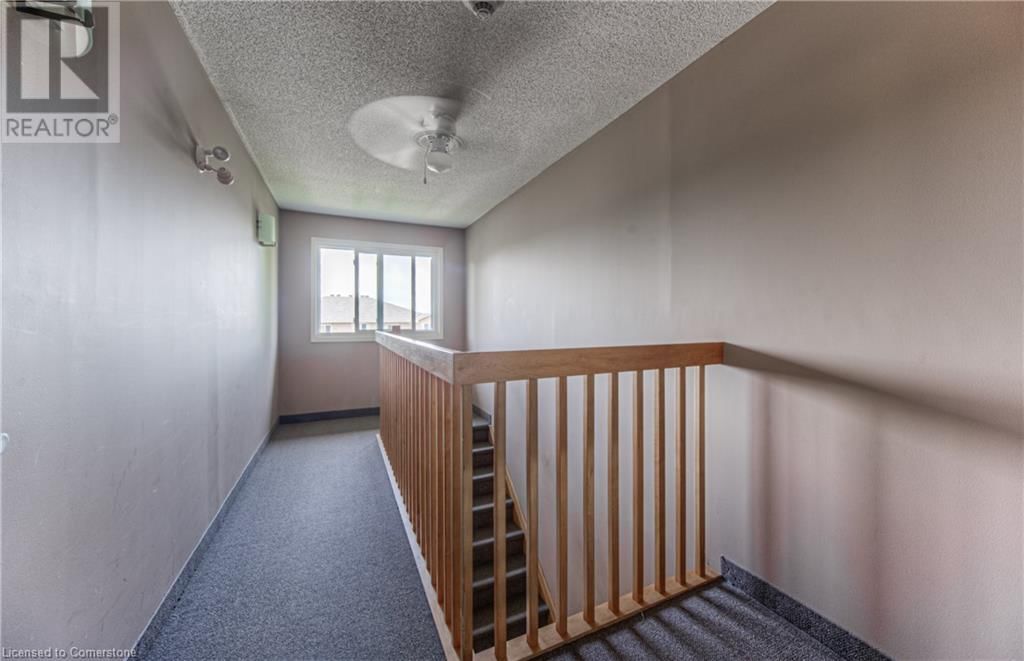 9 - 331 NORTHLAKE DRIVE Image 33