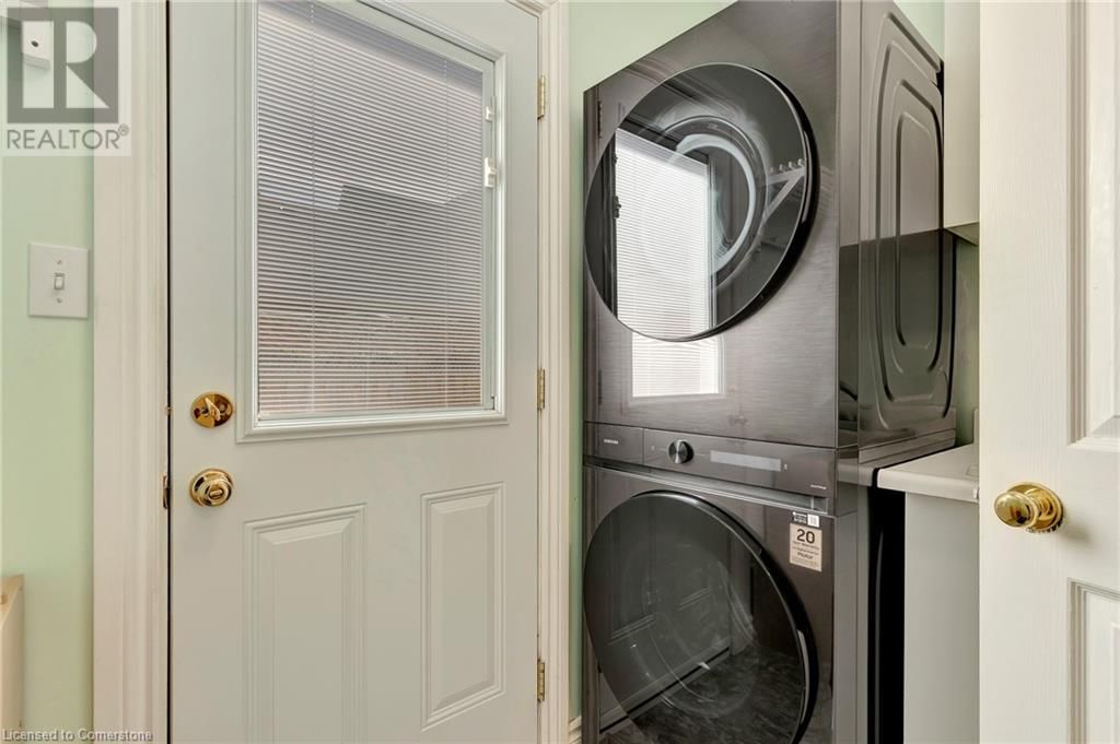 10 HUNTINGWOOD COURT Image 16