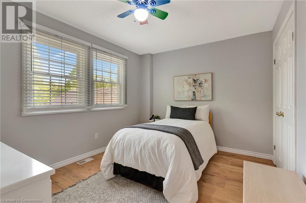 10 HUNTINGWOOD COURT Image 23