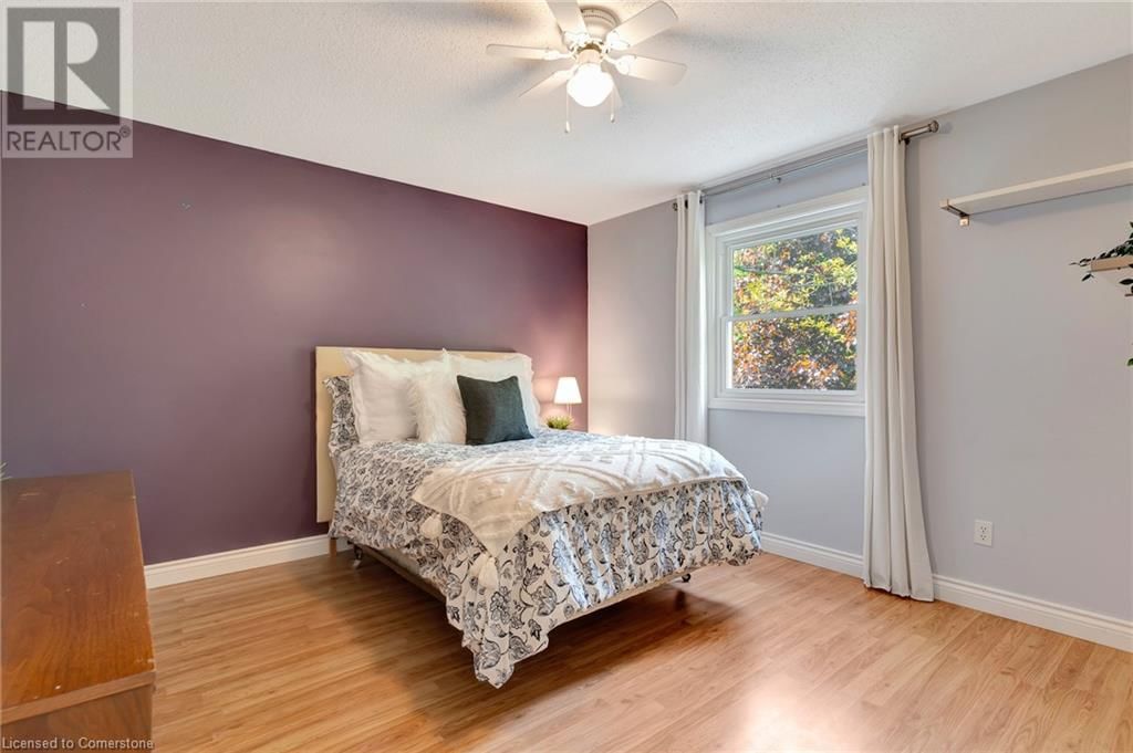 10 HUNTINGWOOD COURT Image 26