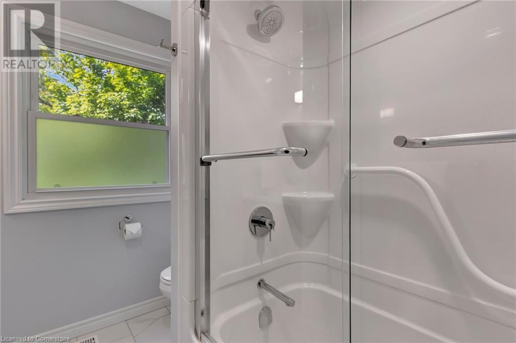 10 HUNTINGWOOD COURT Image 28