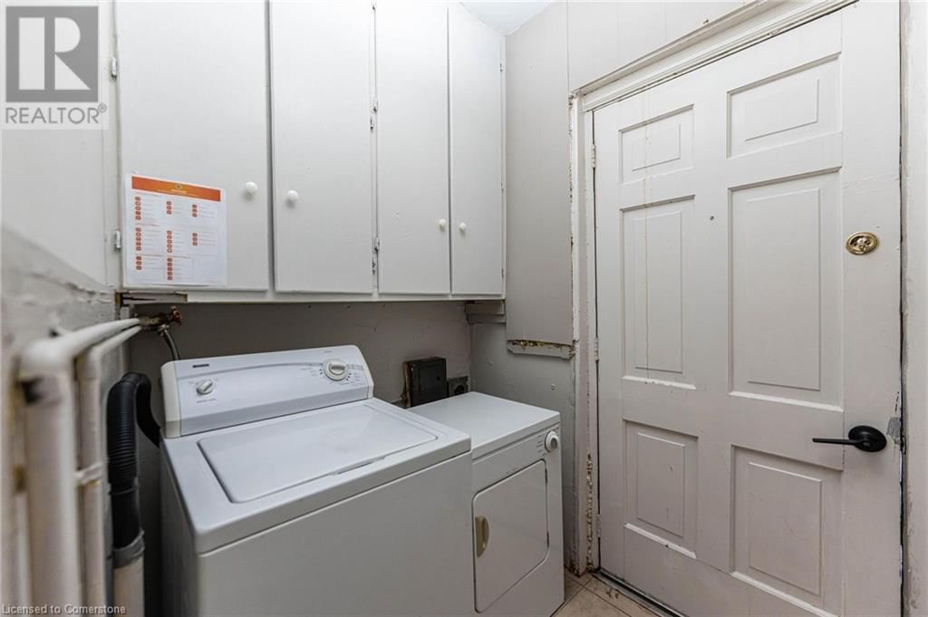 2 - 4993 KING STREET Image 16