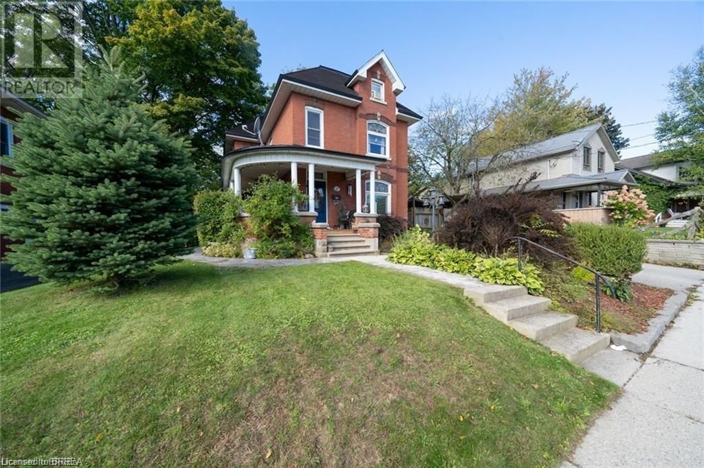 284 COLBORNE STREET NORTH Image 1