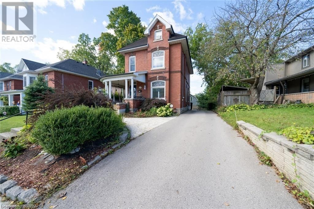284 COLBORNE STREET NORTH Image 3