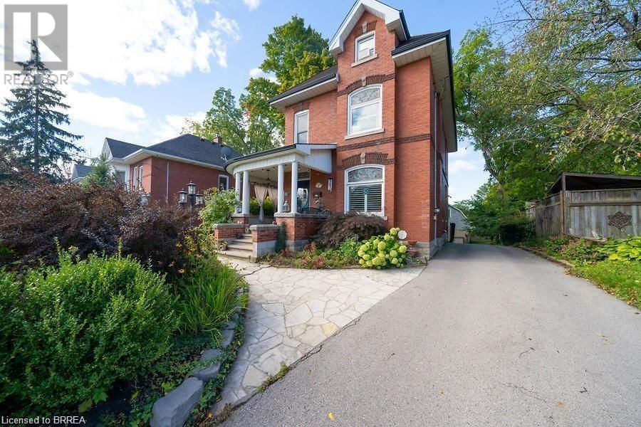 284 COLBORNE STREET NORTH Image 44