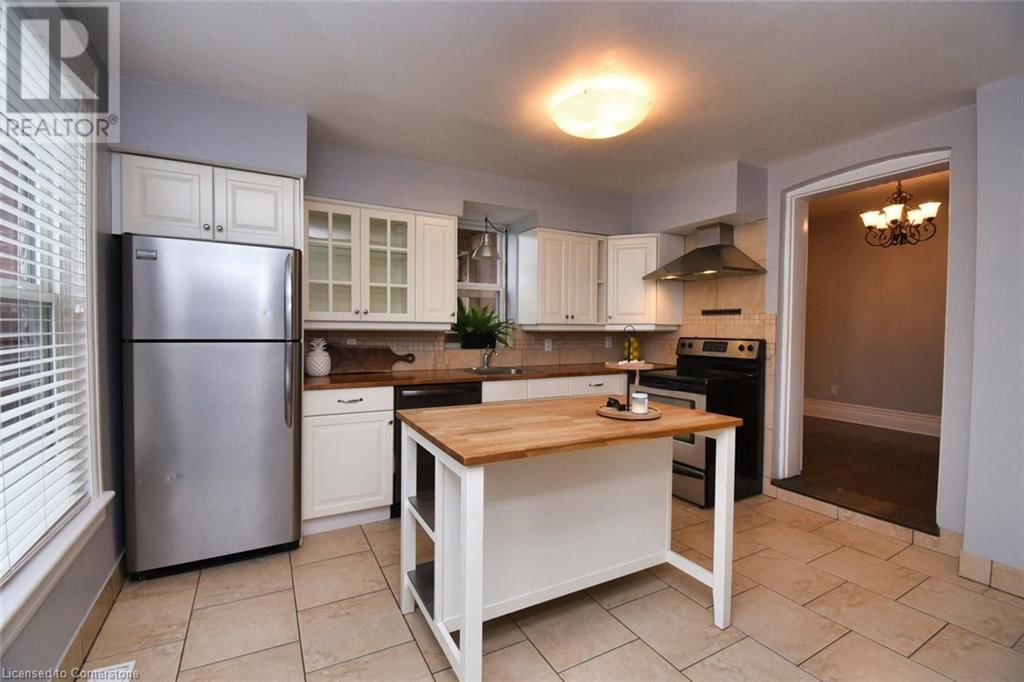 324 ABERDEEN AVENUE Image 3
