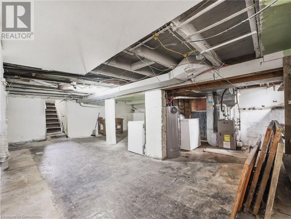 42 ELLIS AVENUE Image 28