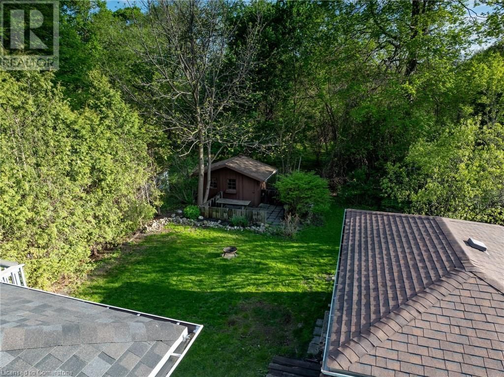211 CONNAUGHT STREET Image 36