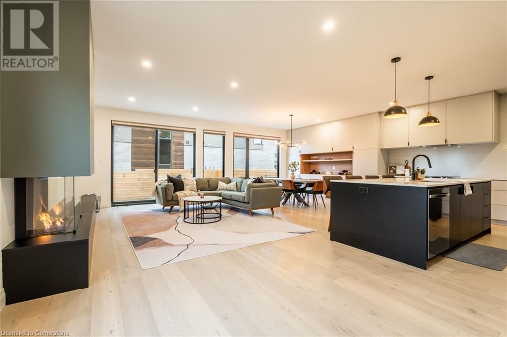 98 LAMETTI DRIVE Image 10