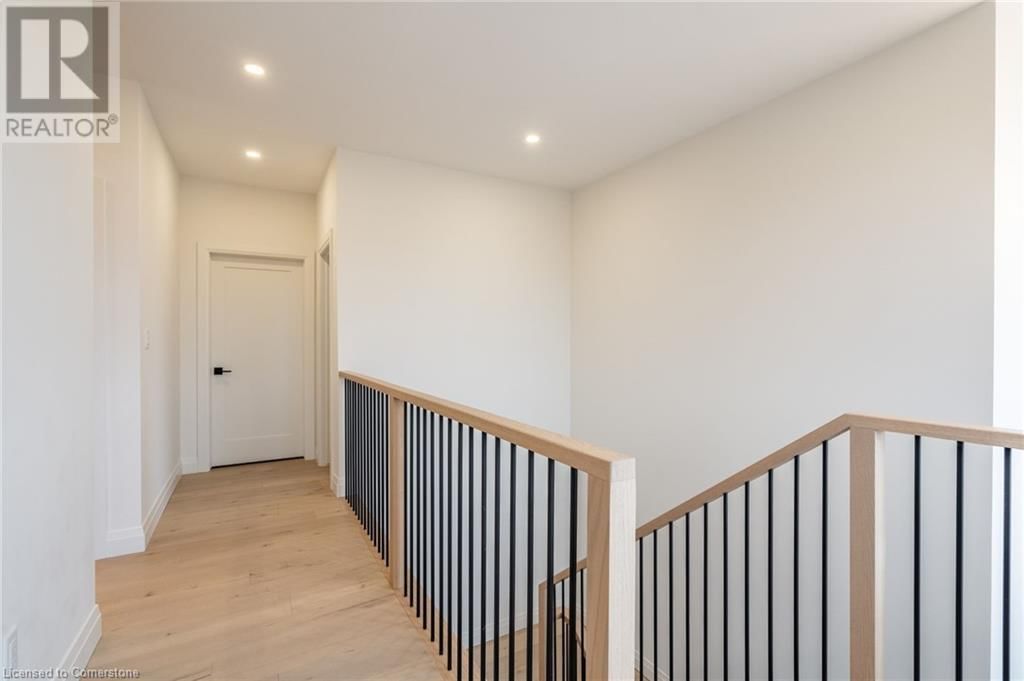 98 LAMETTI DRIVE Image 30