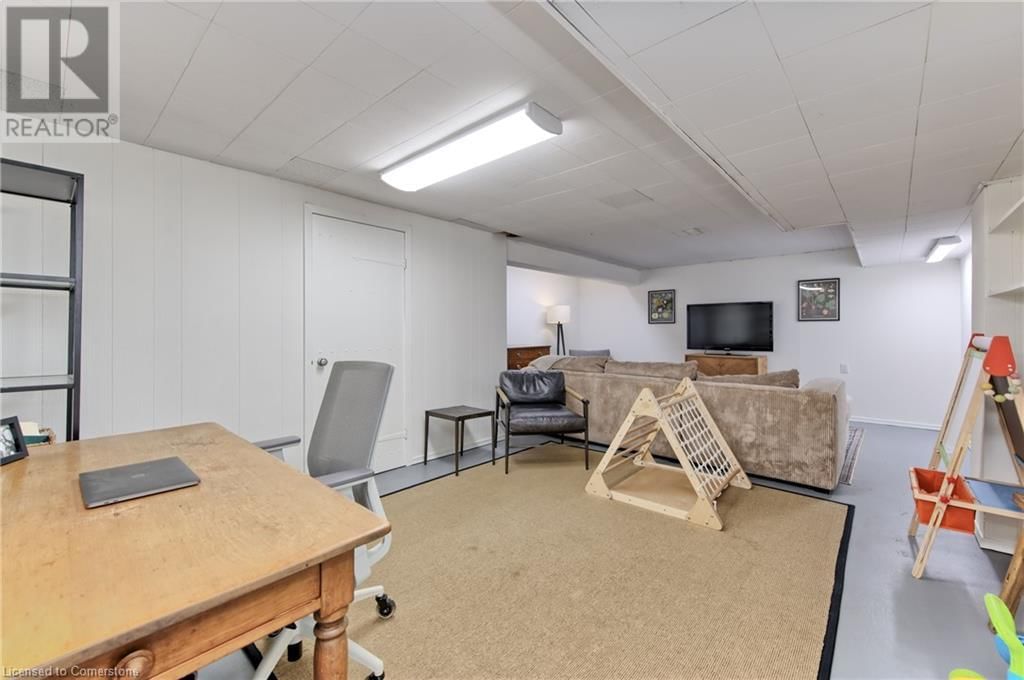 811 TEAL DRIVE Image 20