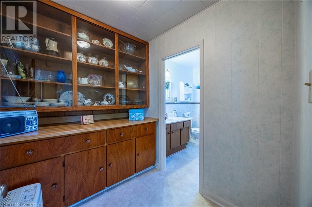 4189 LAKESHORE ROAD Image 14