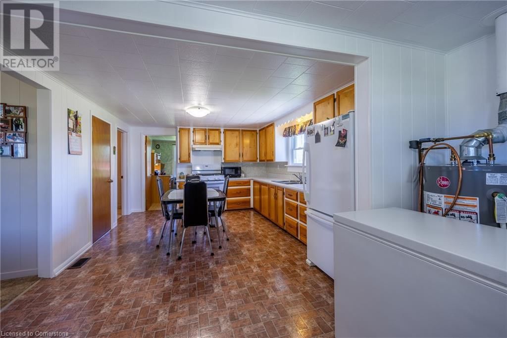 4189 LAKESHORE ROAD Image 6