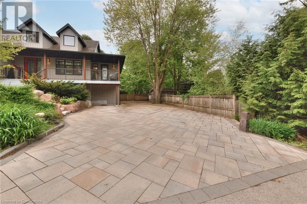 36 EMILY STREET Image 44