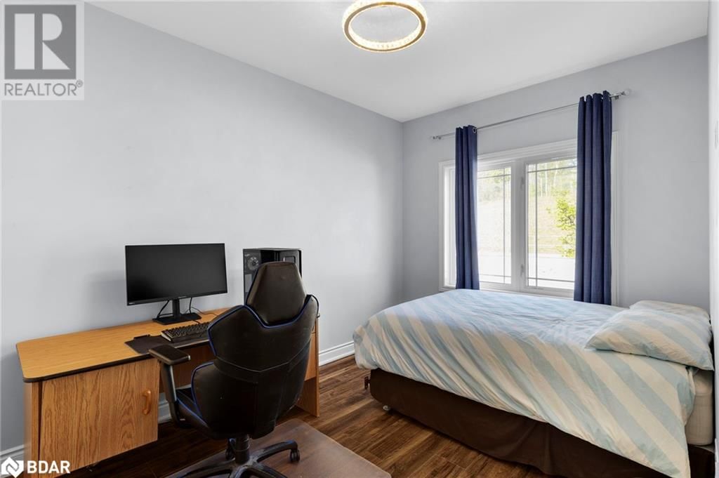 60 LILY DRIVE Image 24