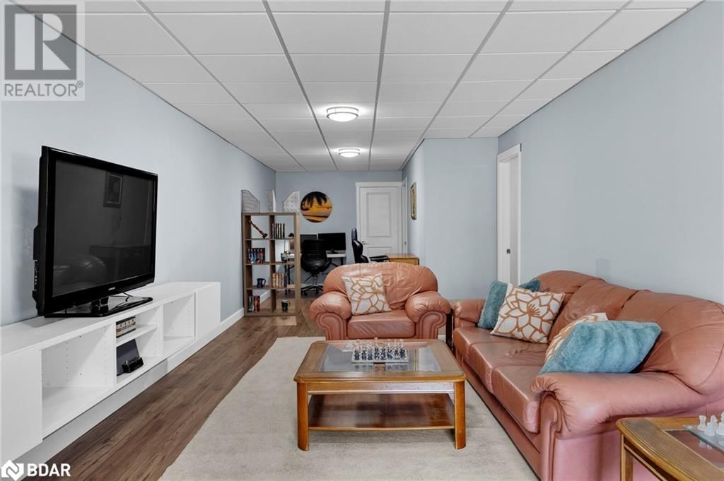 60 LILY DRIVE Image 31