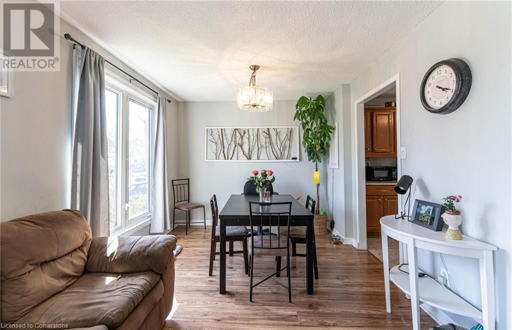 1 - 185 BELLINGHAM DRIVE Image 10