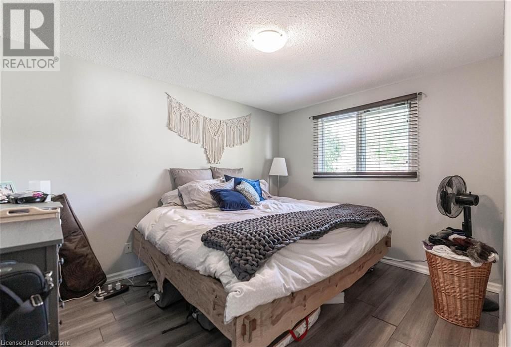 1 - 185 BELLINGHAM DRIVE Image 17