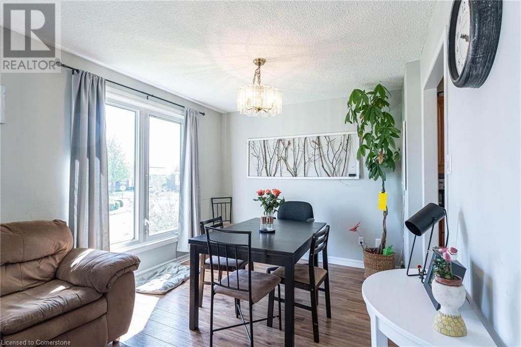 1 - 185 BELLINGHAM DRIVE Image 9