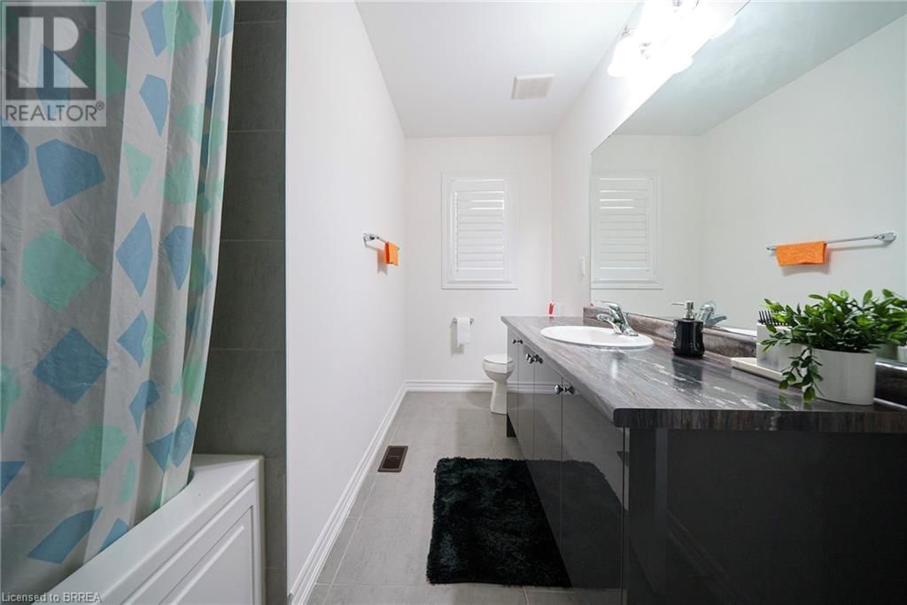 4 SLEETH STREET Image 21