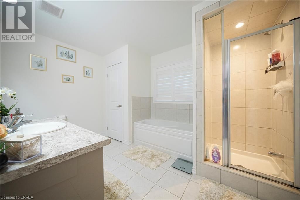 4 SLEETH STREET Image 26