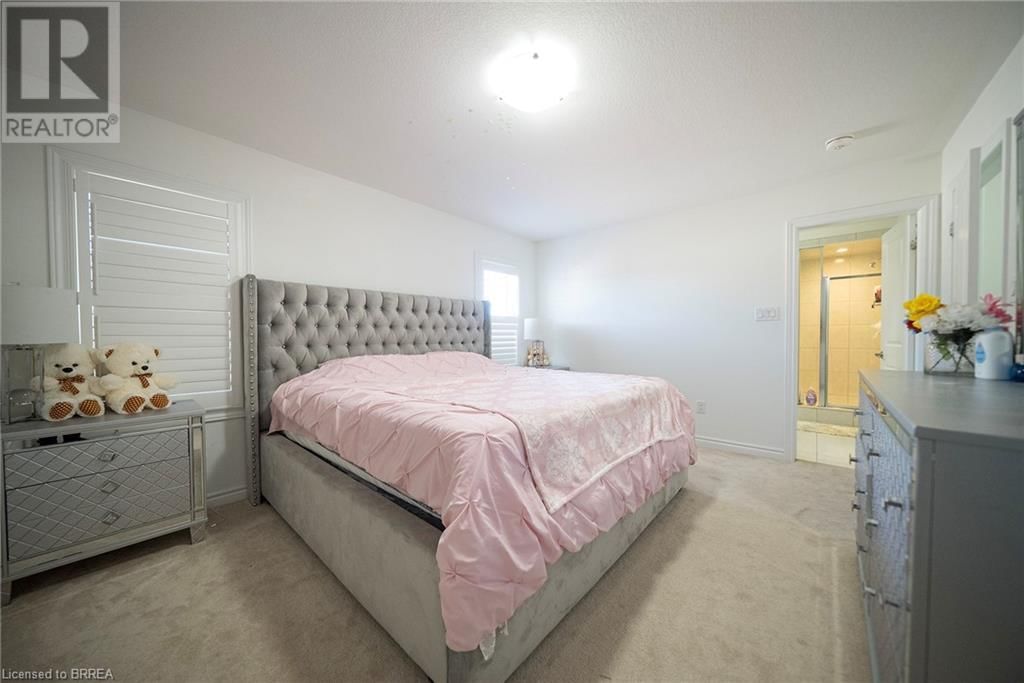 4 SLEETH STREET Image 27
