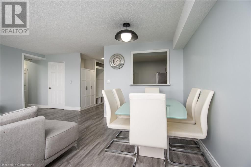 611 - 18 HOLBORN COURT Image 16