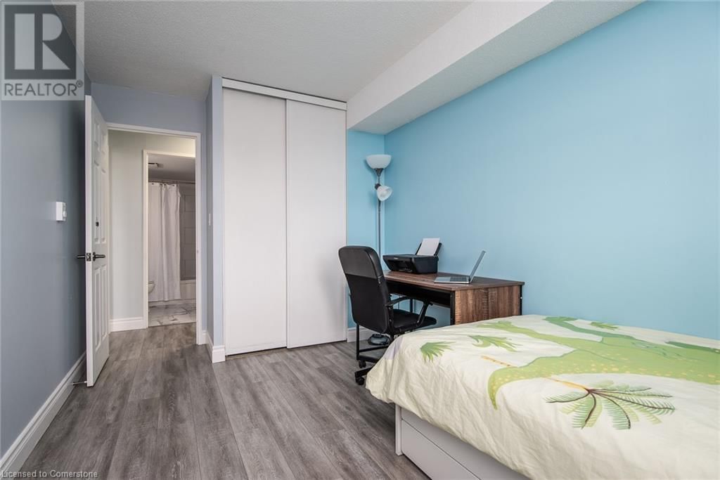 611 - 18 HOLBORN COURT Image 29