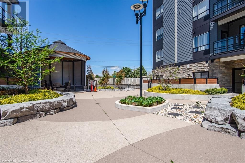106 - 243 NORTHFIELD DRIVE EAST Image 37