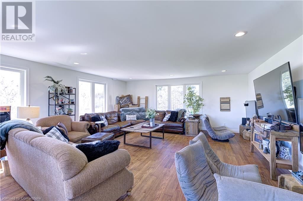 5489 MILBUROUGH LINE Image 28